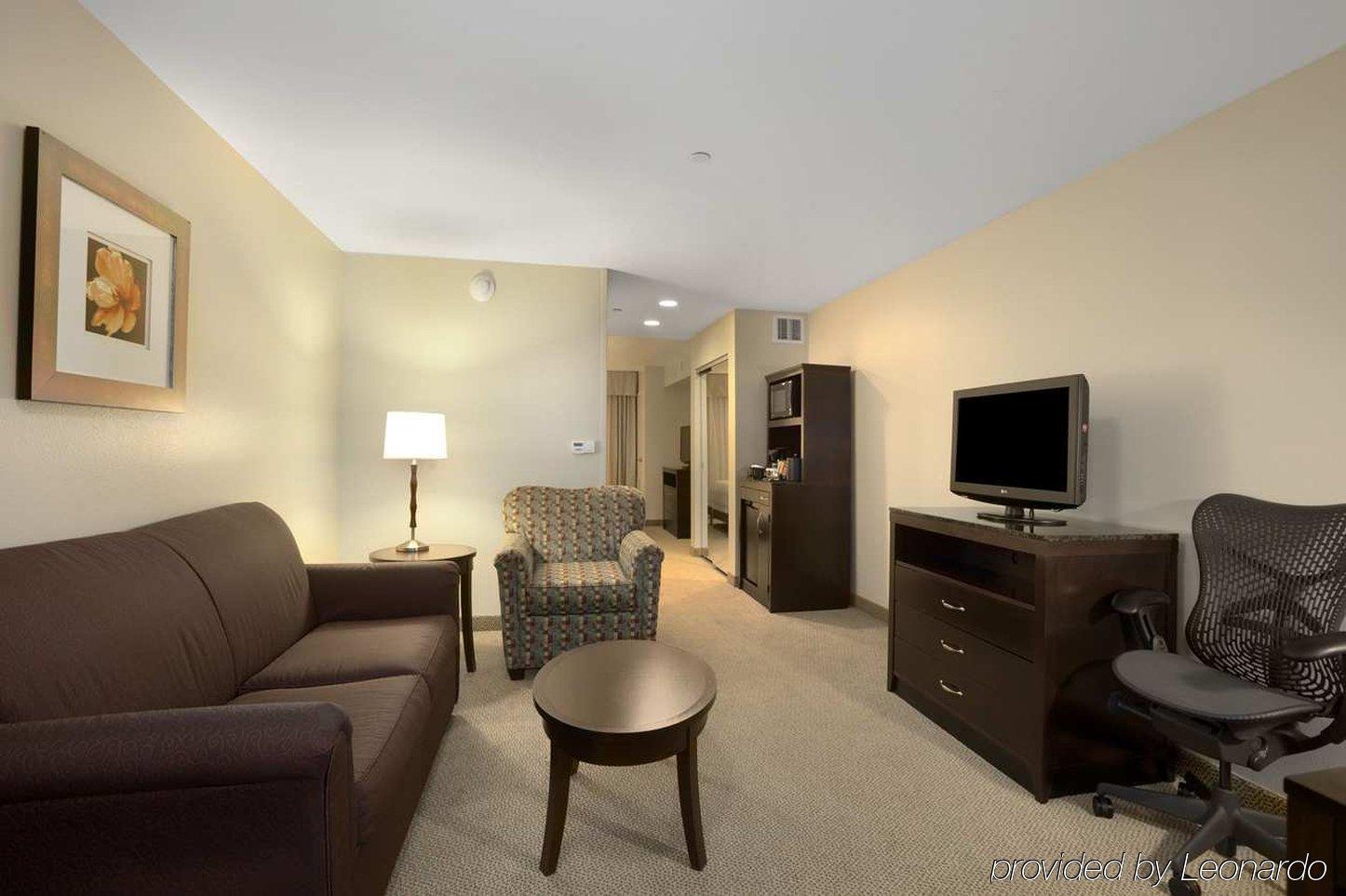 Hilton Garden Inn Fargo Esterno foto